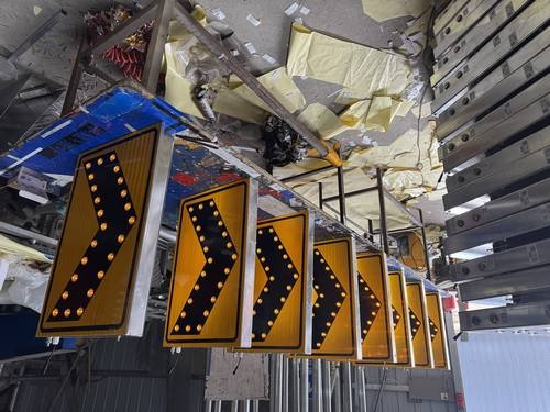 襄阳太阳能交通标牌的核心部件是电池,电池多久